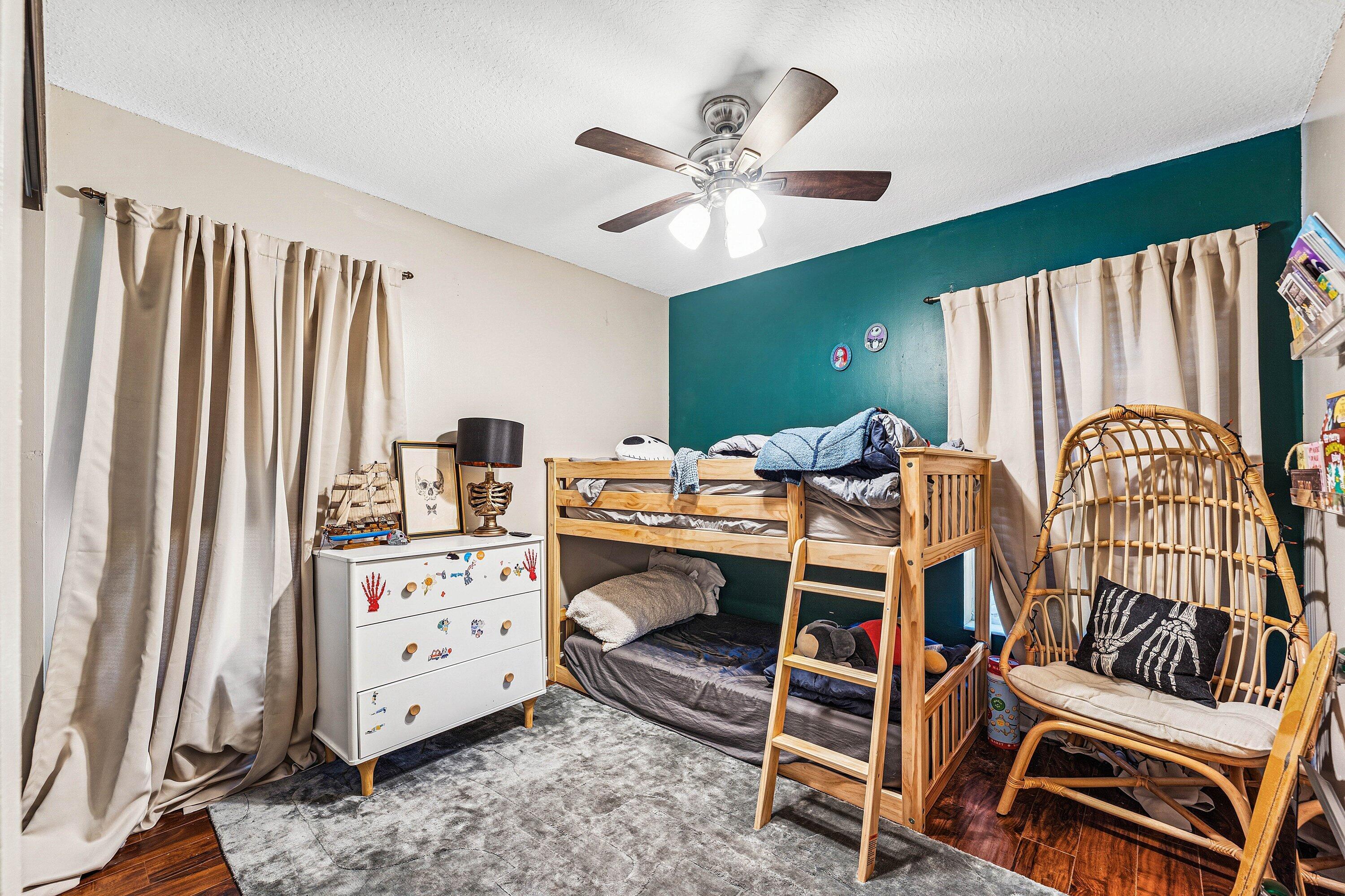 SKY LAKE 2 - Residential