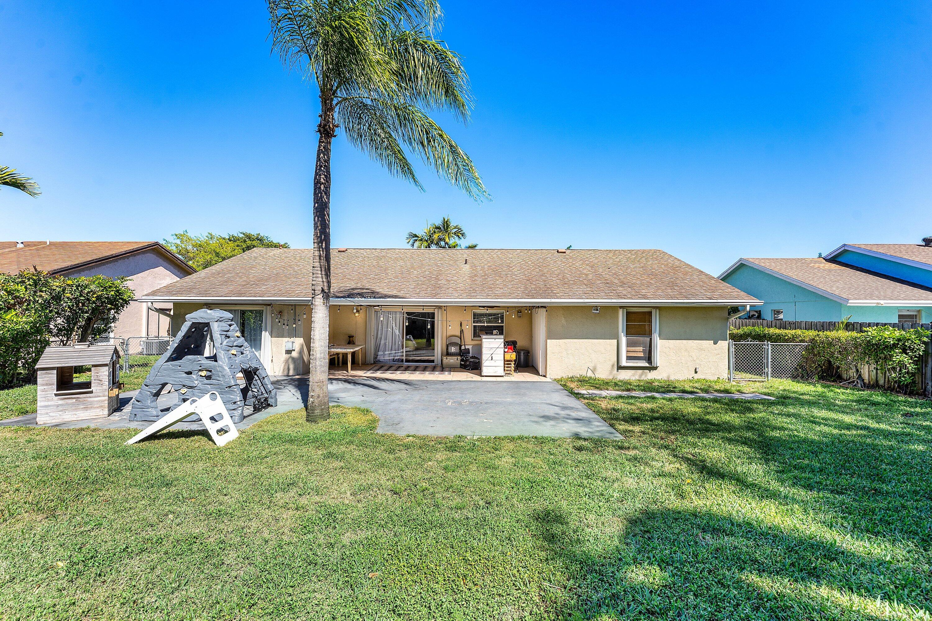 SKY LAKE 2 - Residential