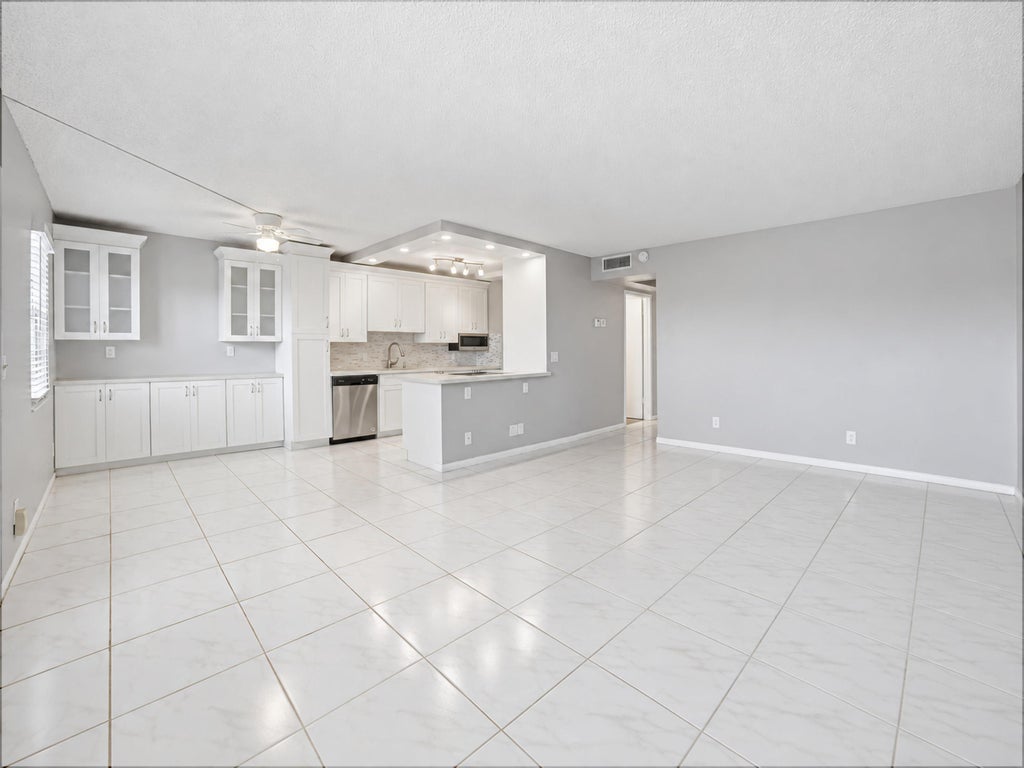 Photo of 3002 EXETER A, Boca Raton, FL 33434 (MLS # B26080768)