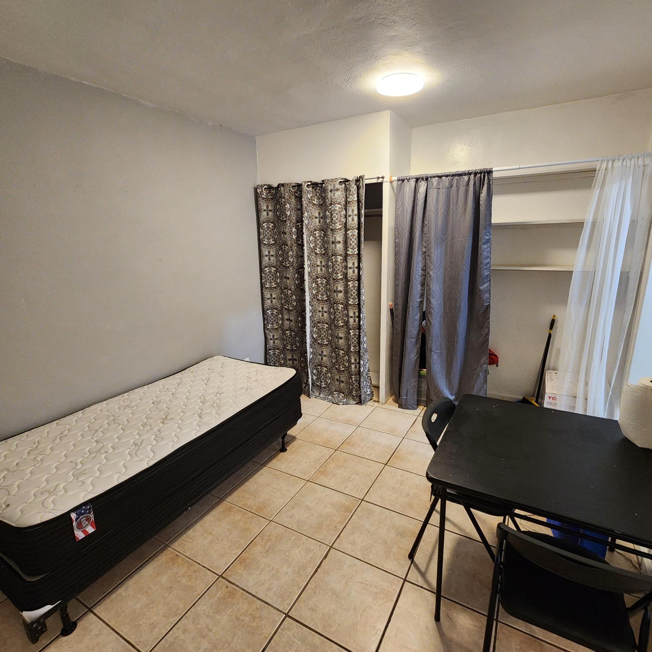715 SW 4TH Street #4