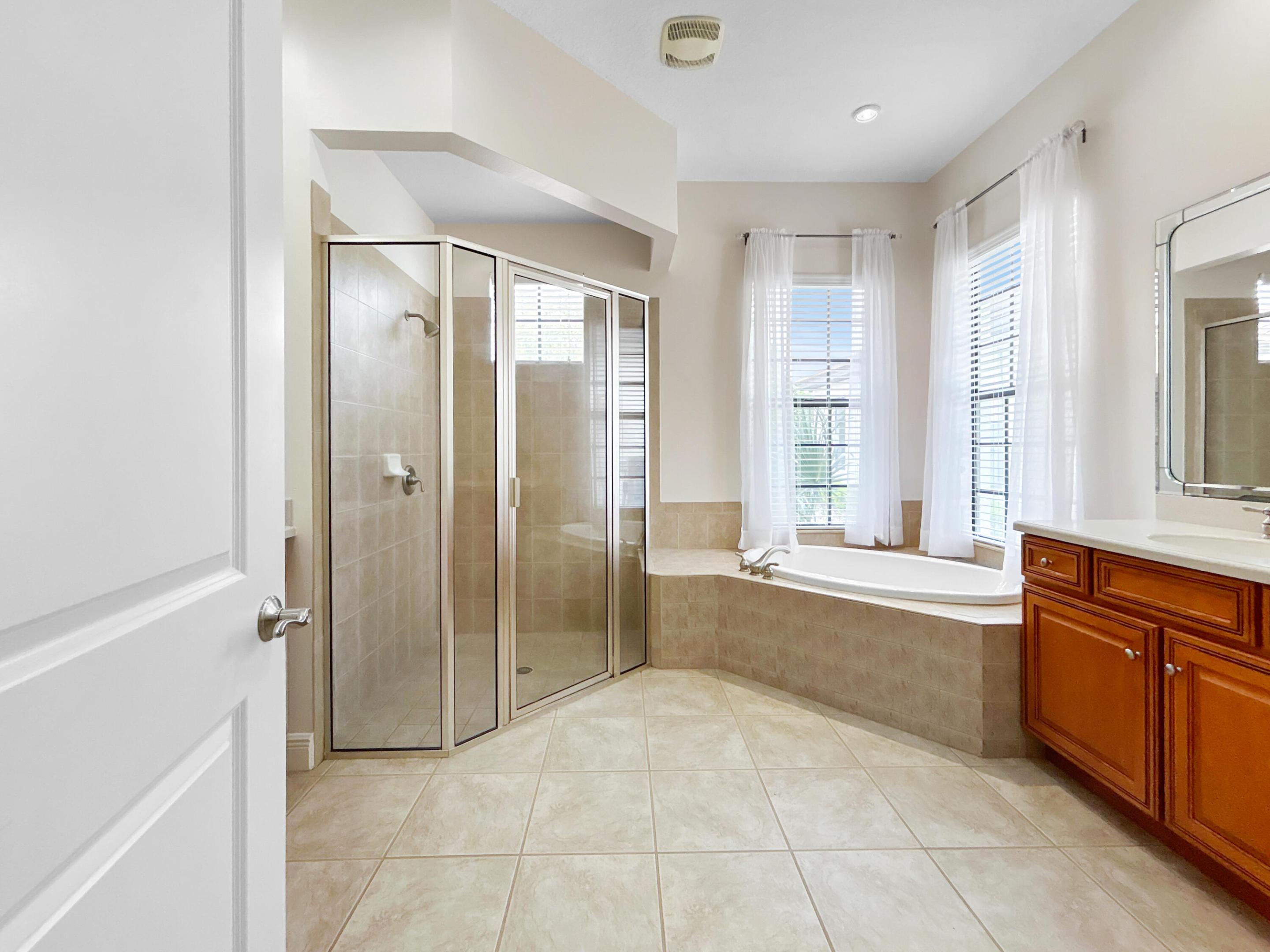 LAS COLINAS PHASE II SUB - Residential