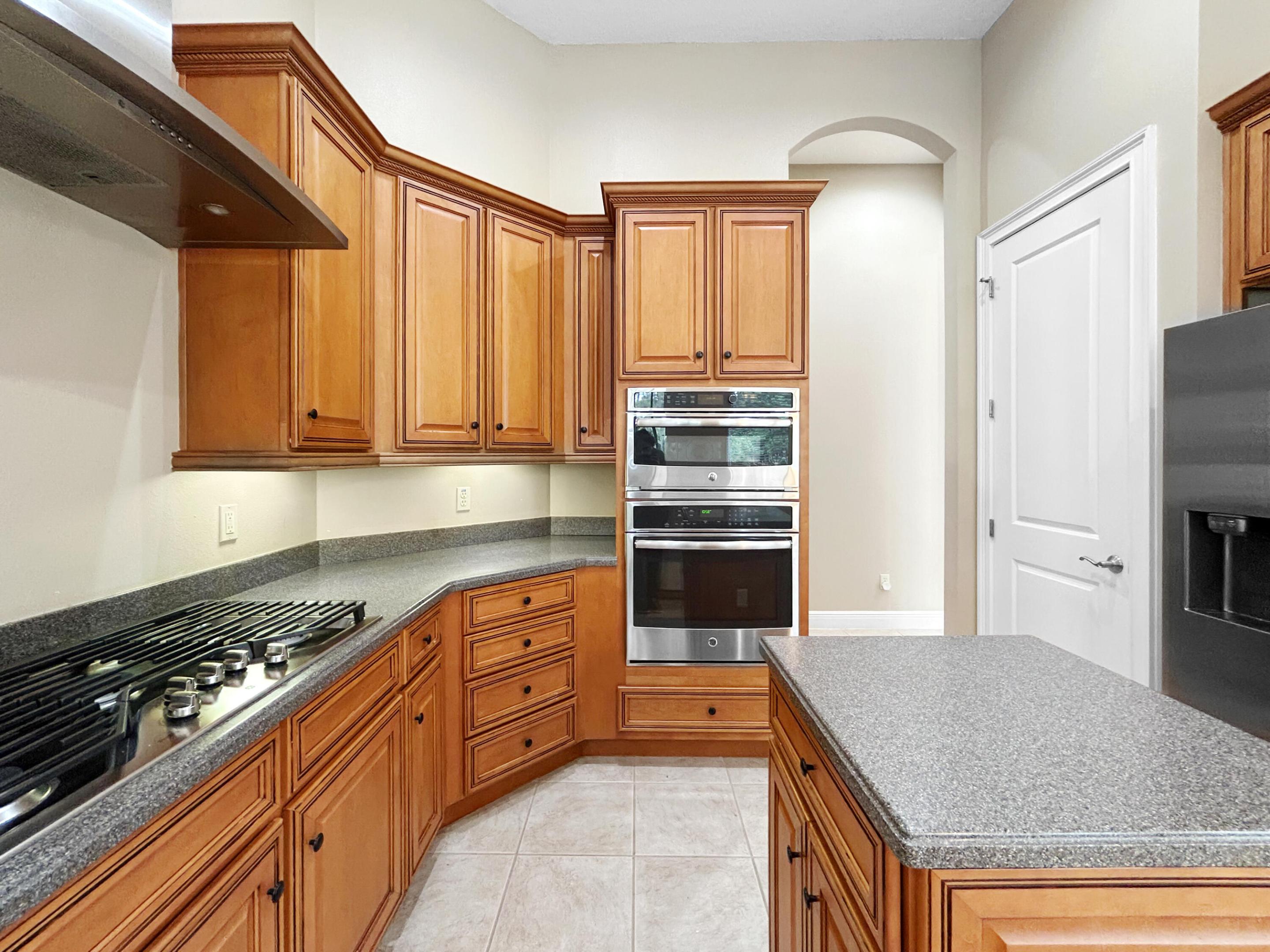 LAS COLINAS PHASE II SUB - Residential