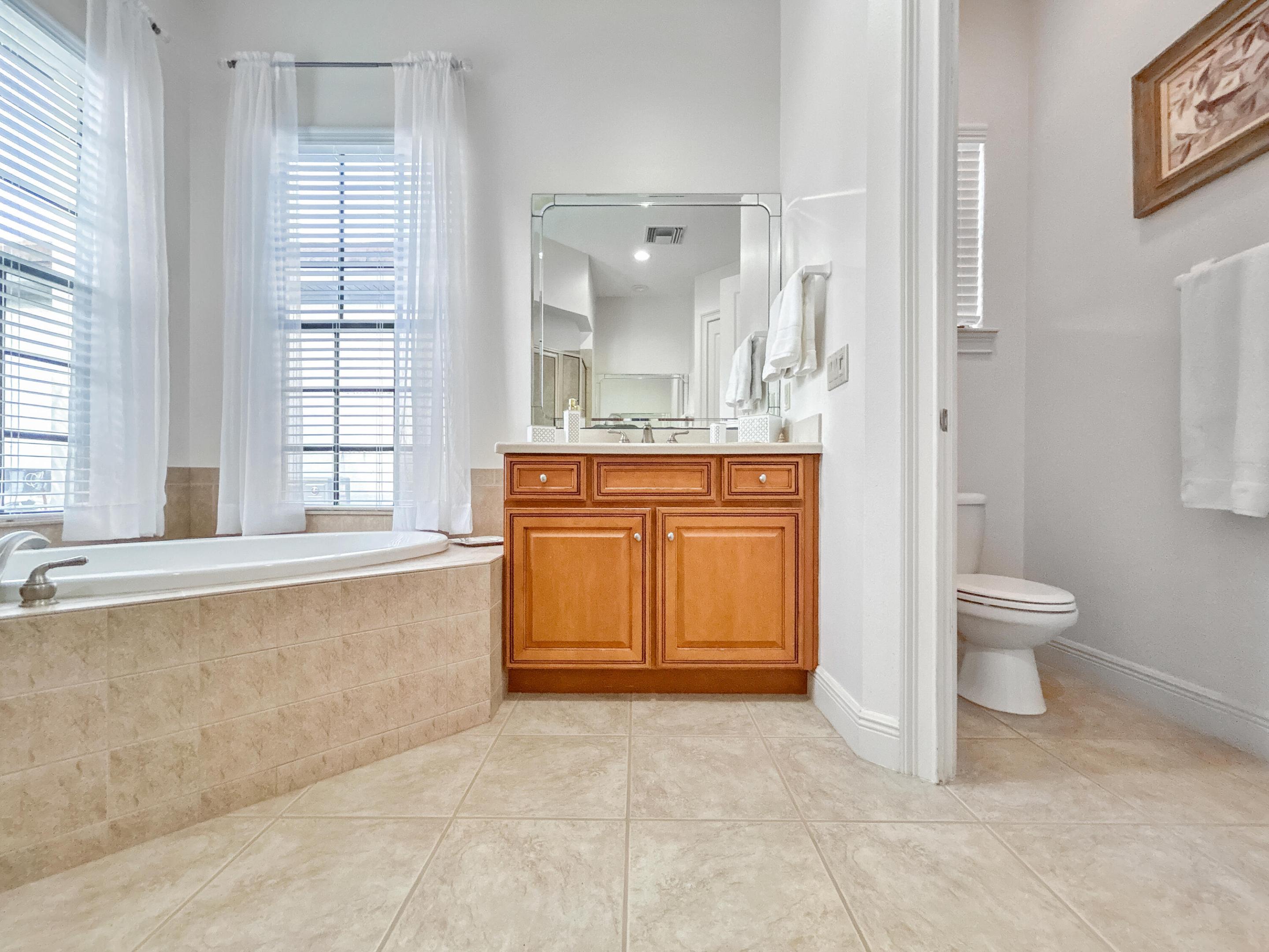 LAS COLINAS PHASE II SUB - Residential