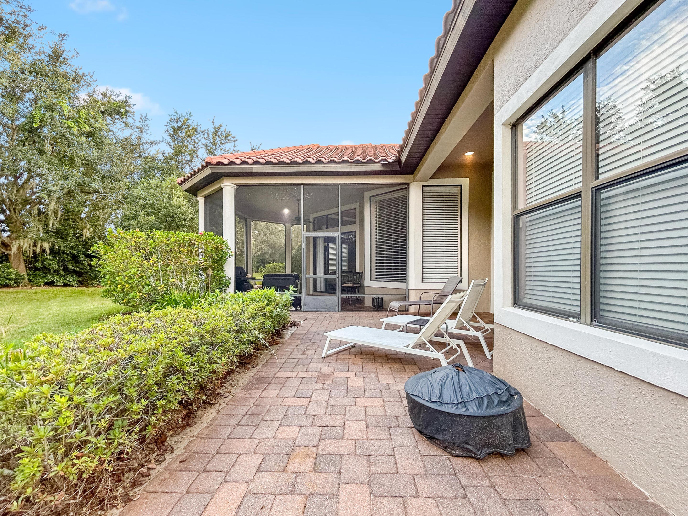 LAS COLINAS PHASE II SUB - Residential