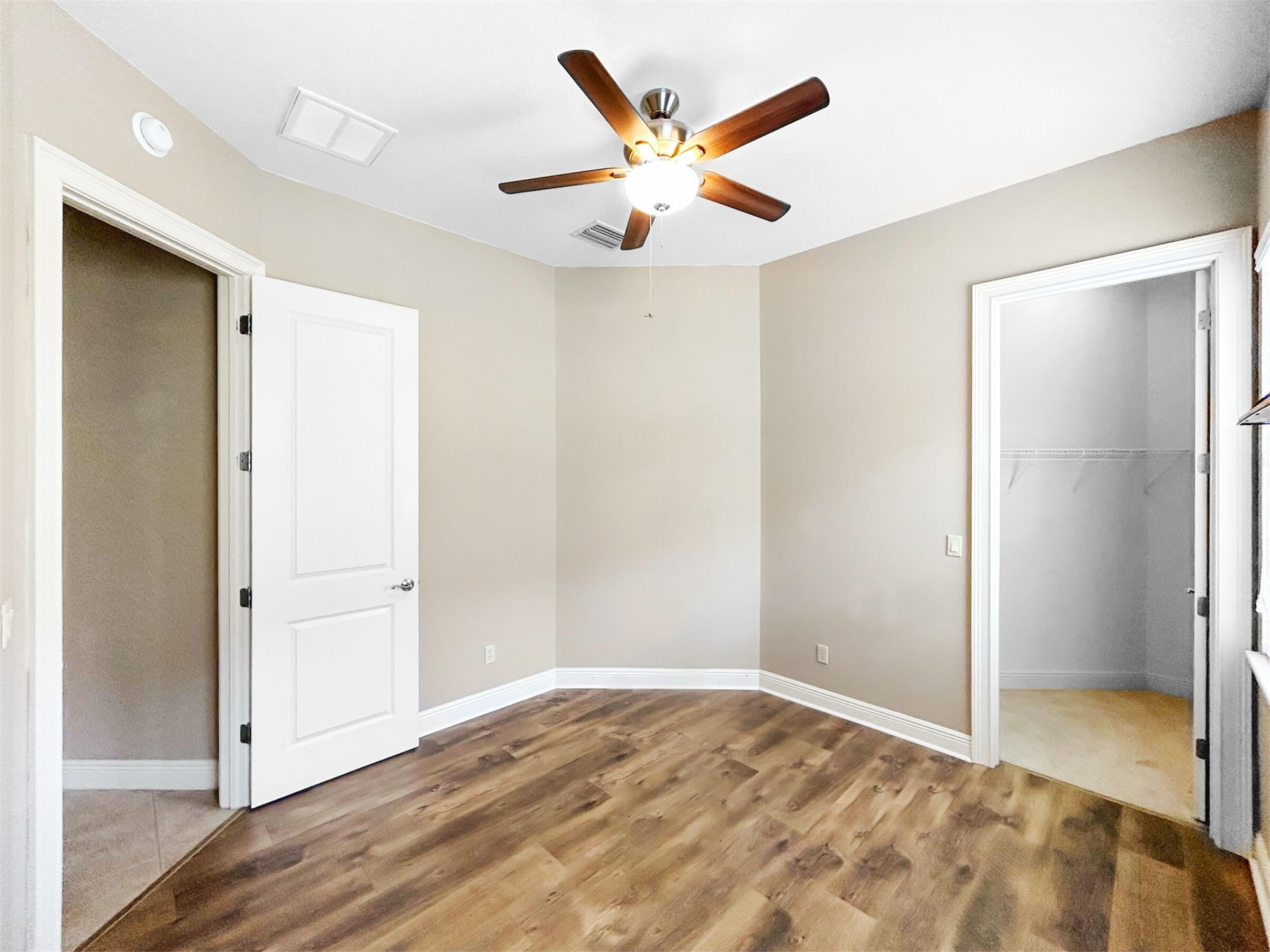 LAS COLINAS PHASE II SUB - Residential