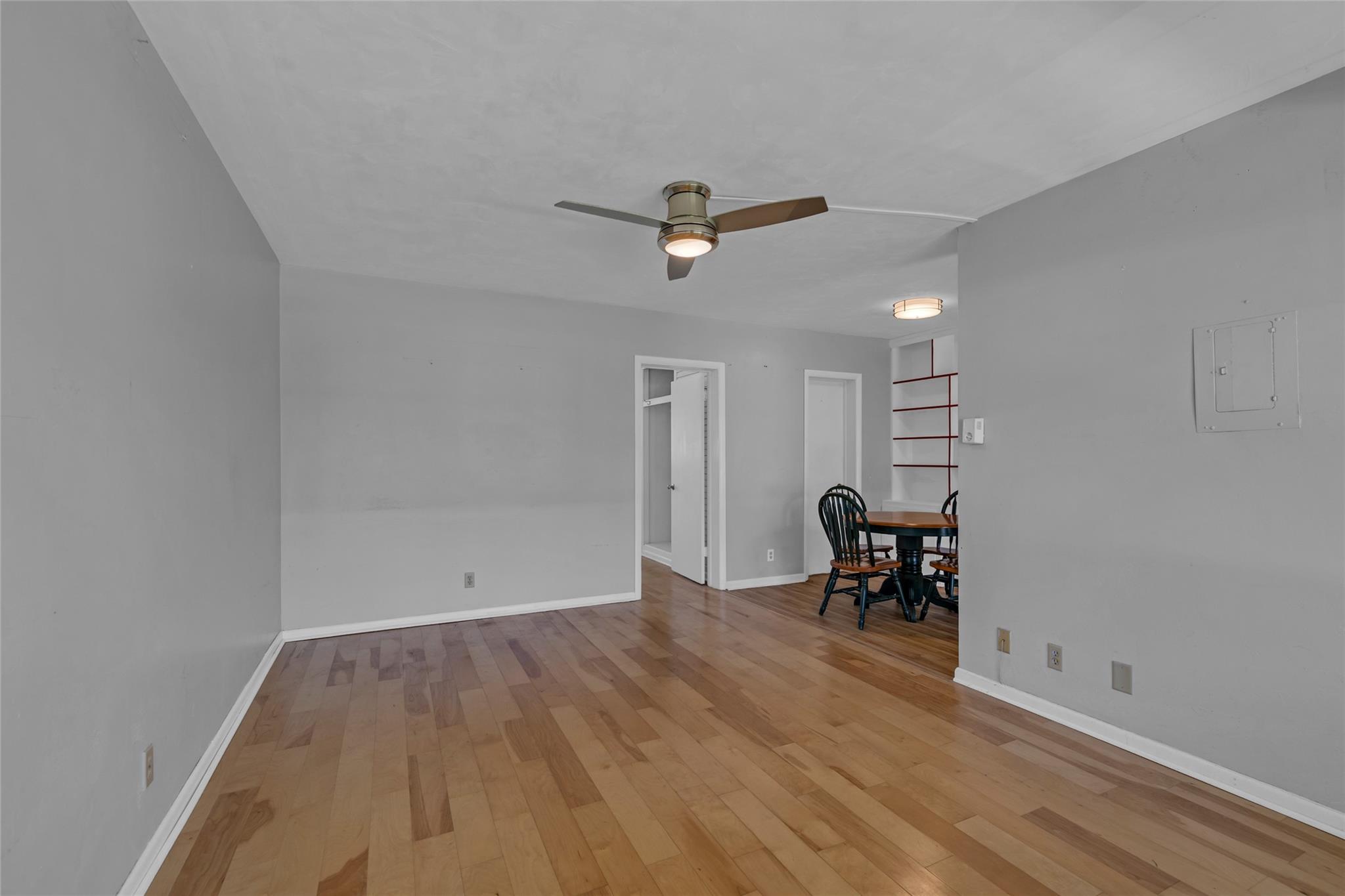 11 SW 4th Ave 29