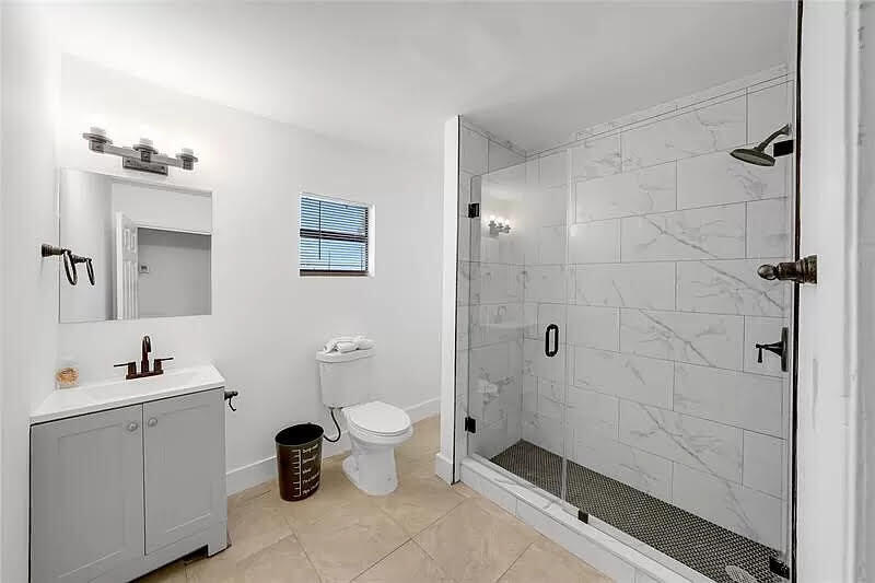 CLOWS - Residential Income