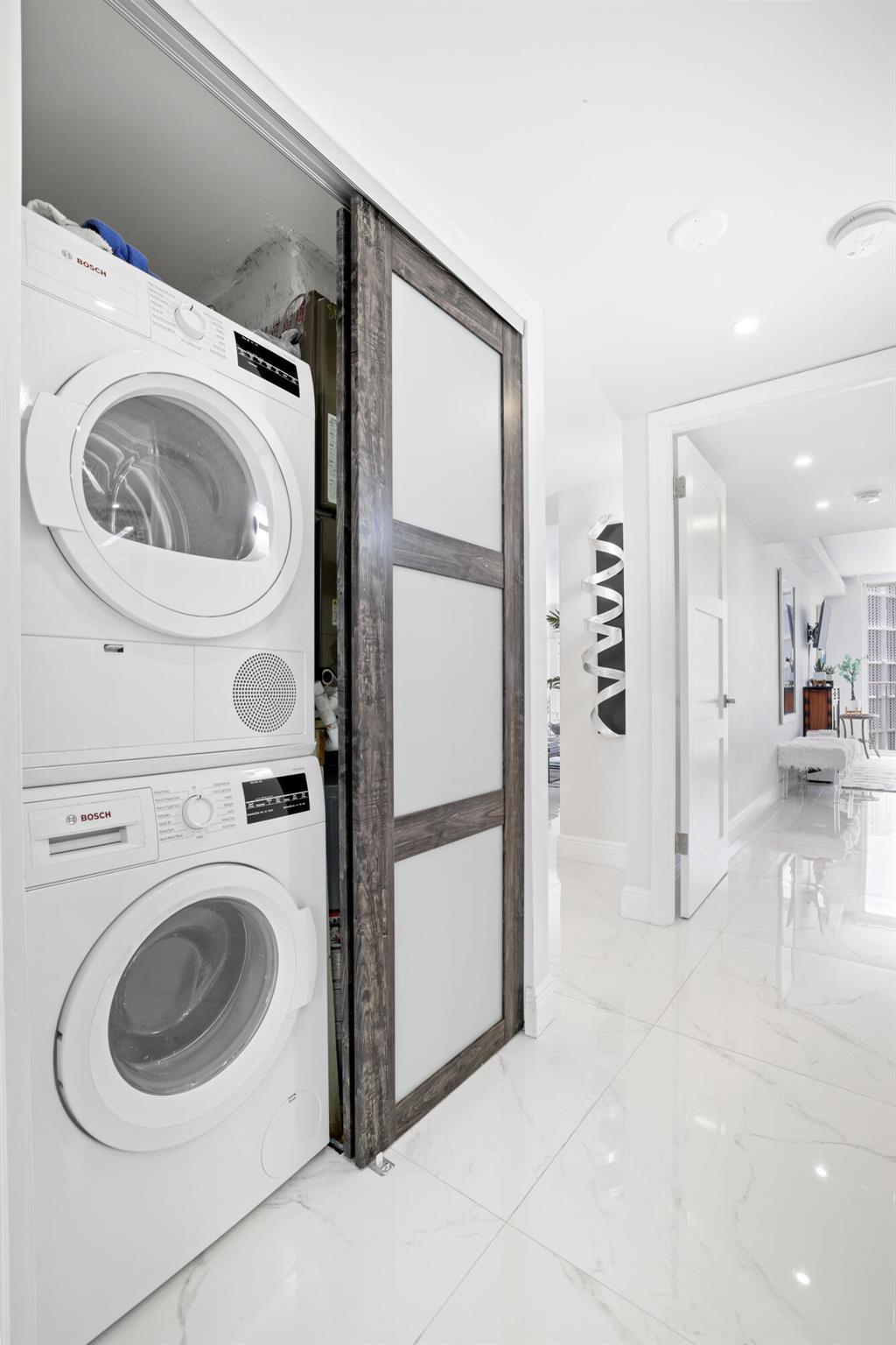 HORIZON EAST CONDO - Residential Lease