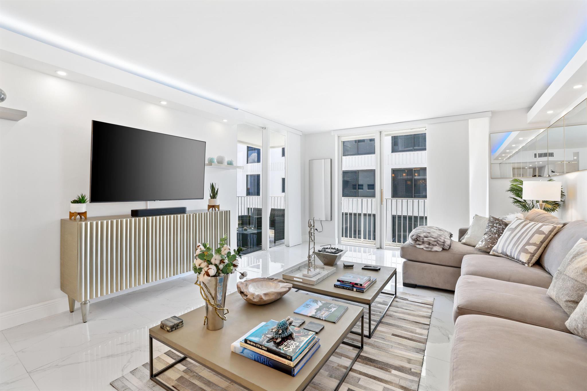 HORIZON EAST CONDO - Residential Lease
