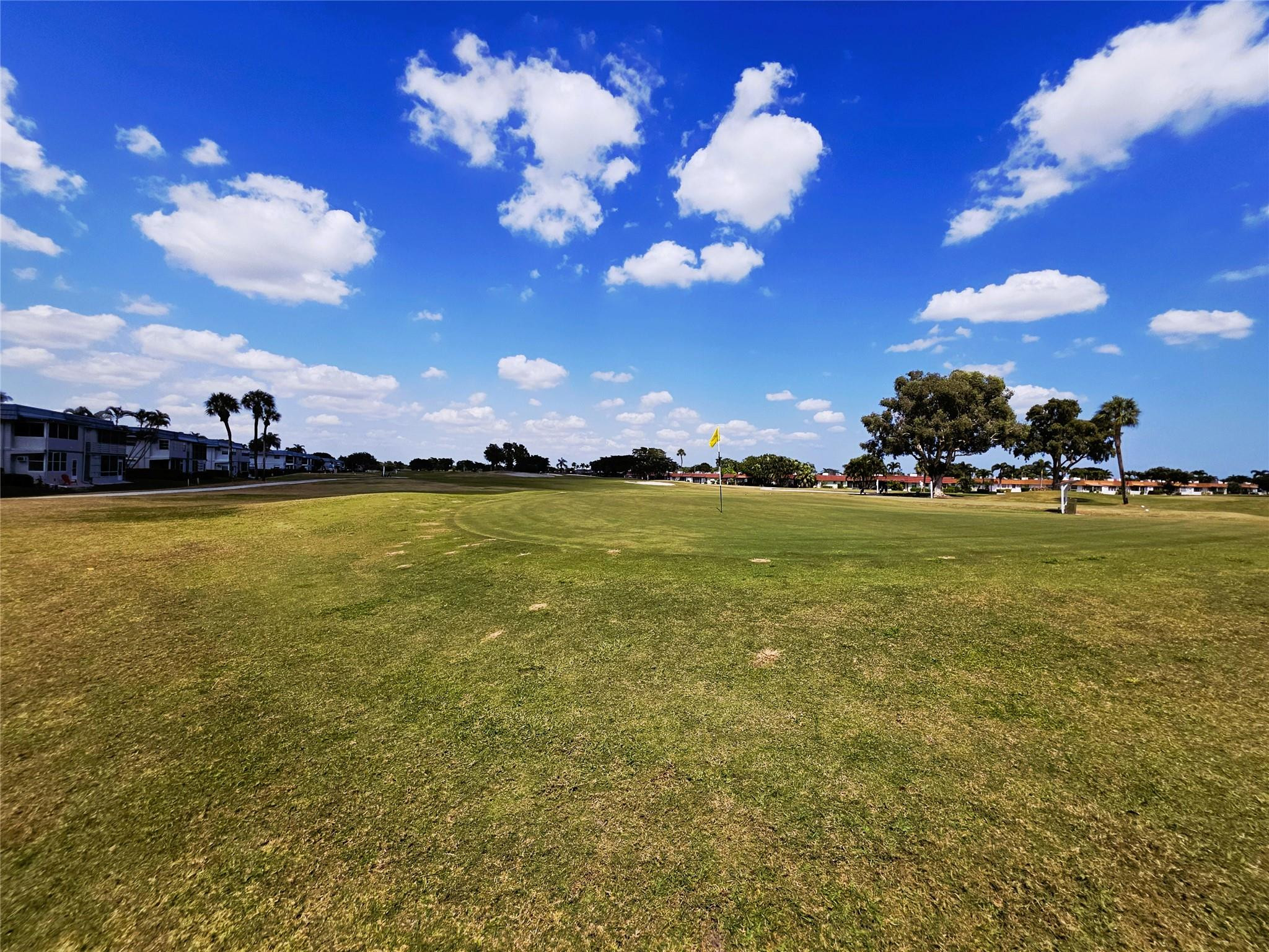 KINGS POINT TUSCANY CONDOS - Residential