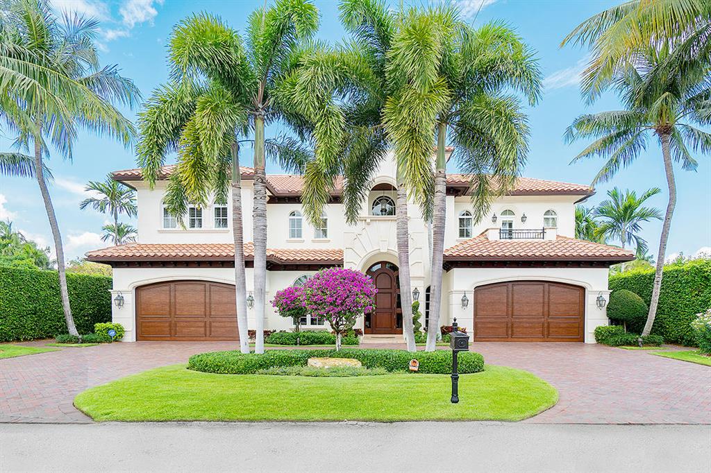 ROYAL PALM YACHT & COUNTRY CLUB - Residential