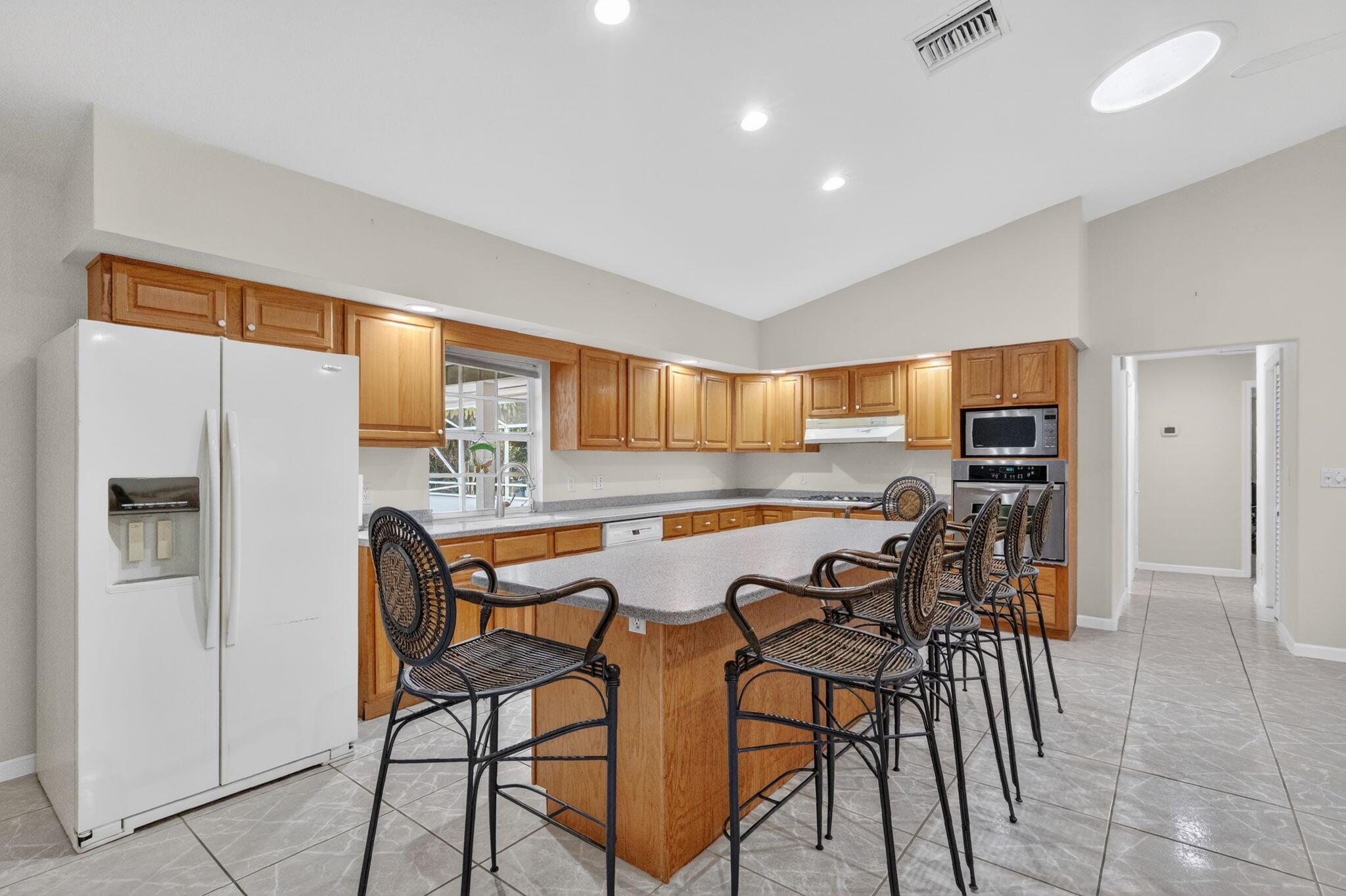 PALM BEACH FARMS - Residential