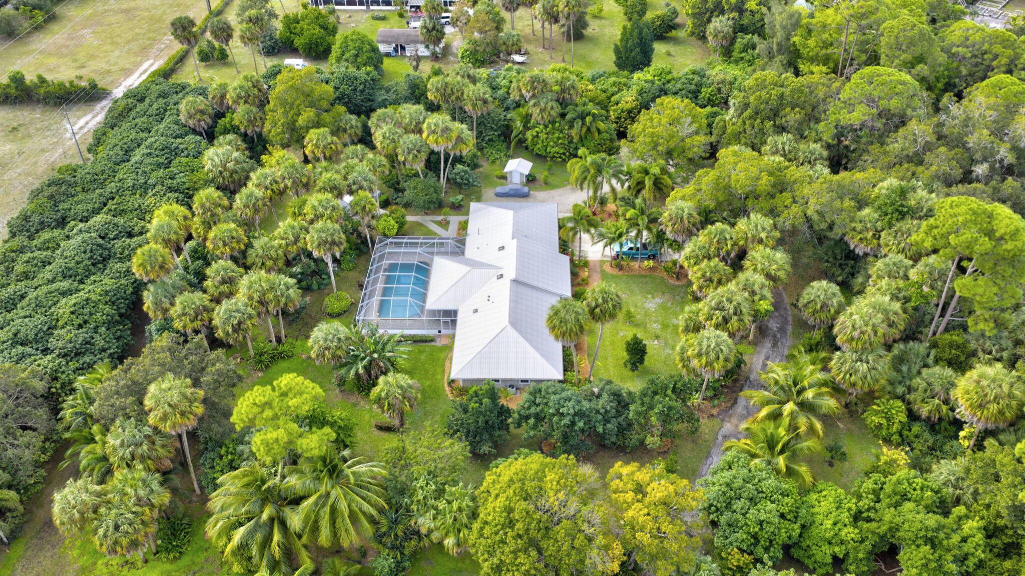 PALM BEACH FARMS - Residential