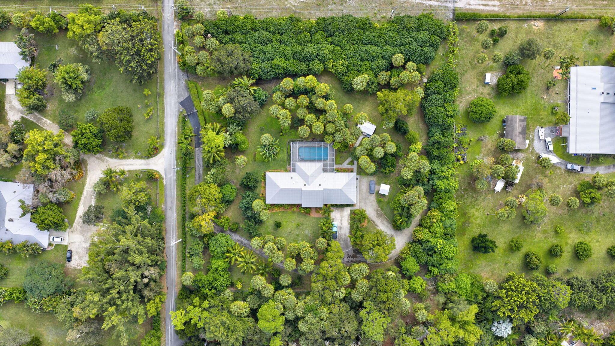 PALM BEACH FARMS - Residential