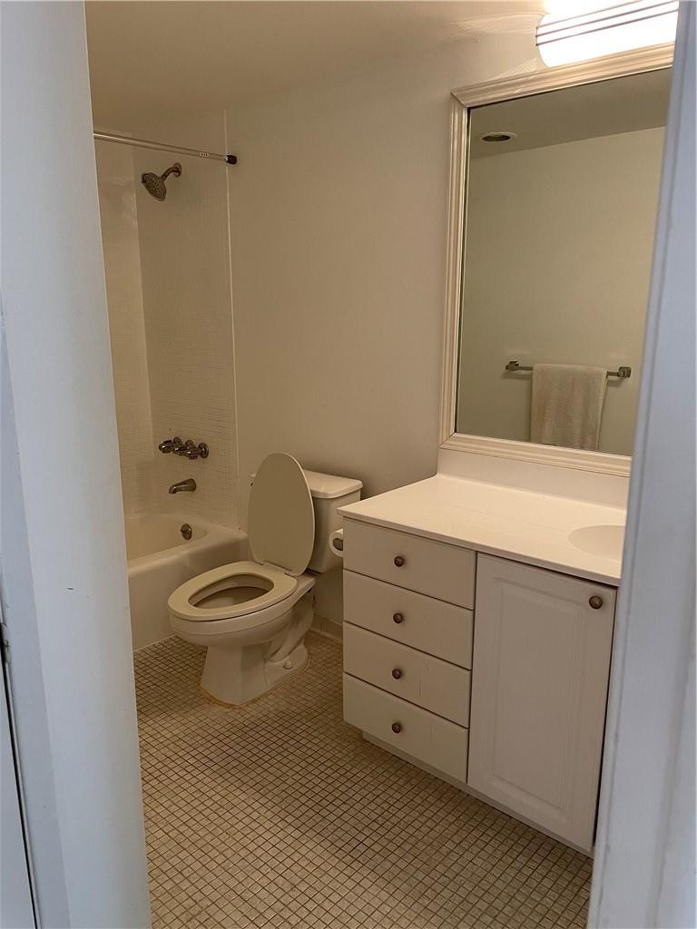 Oceanview Condo B - Residential