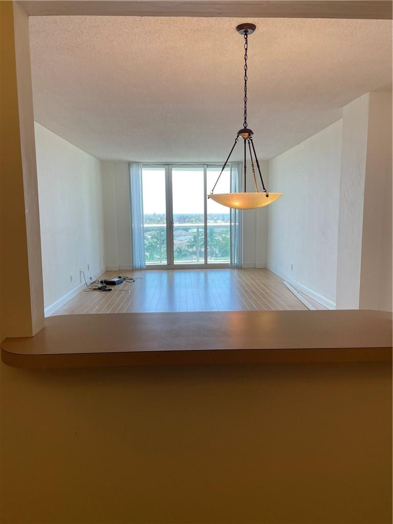 Oceanview Condo B - Residential