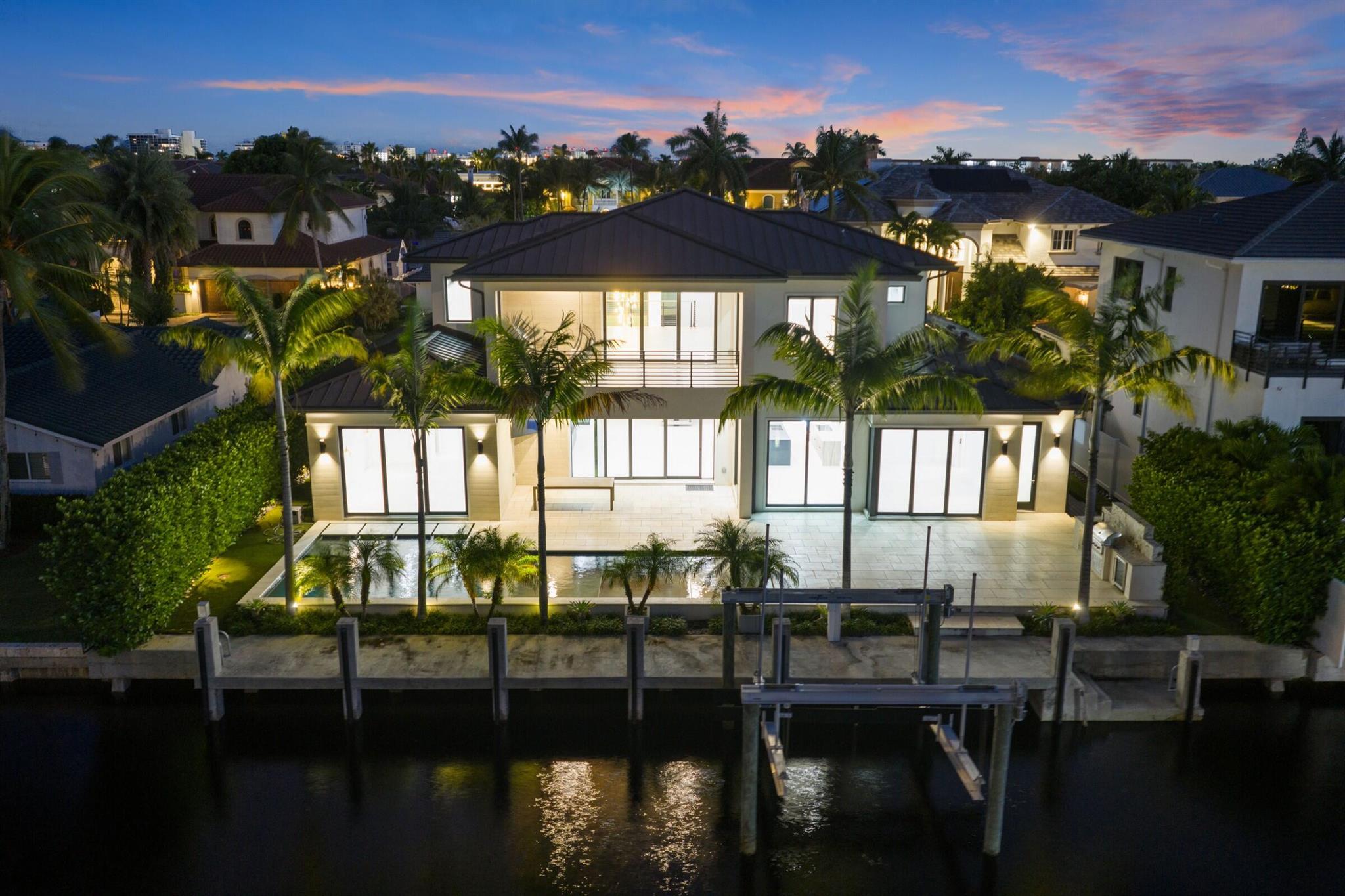 TROPIC ISLE 2ND SEC - Residential