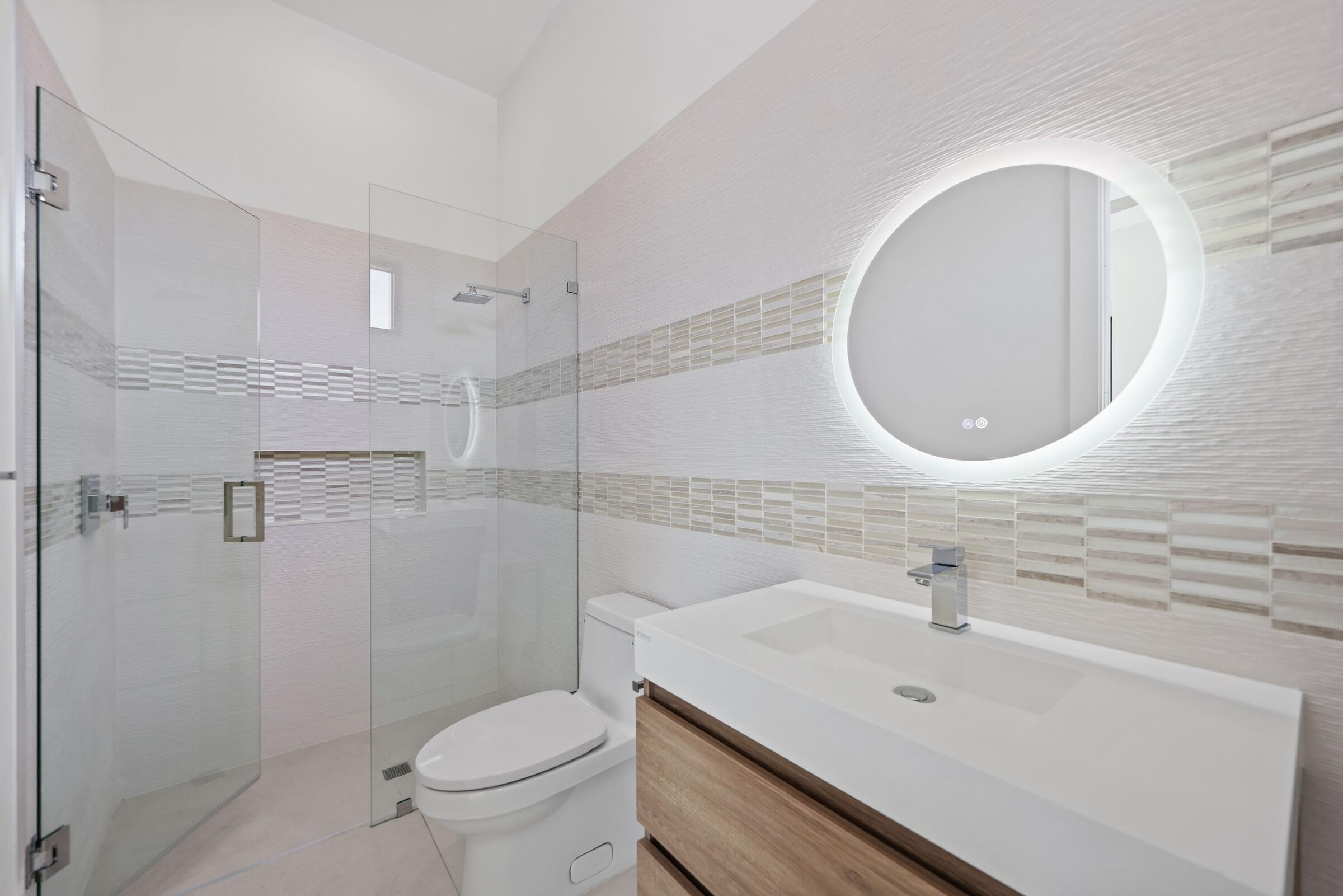 TROPIC ISLE 2ND SEC - Residential