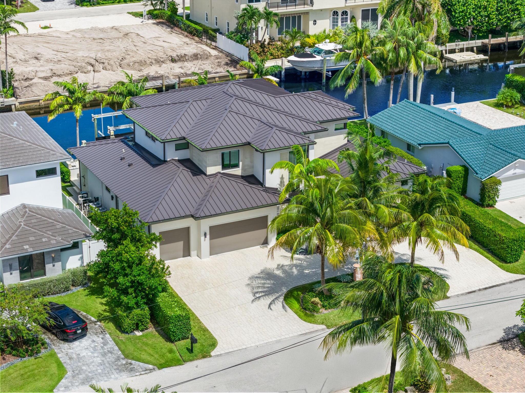 TROPIC ISLE 2ND SEC - Residential