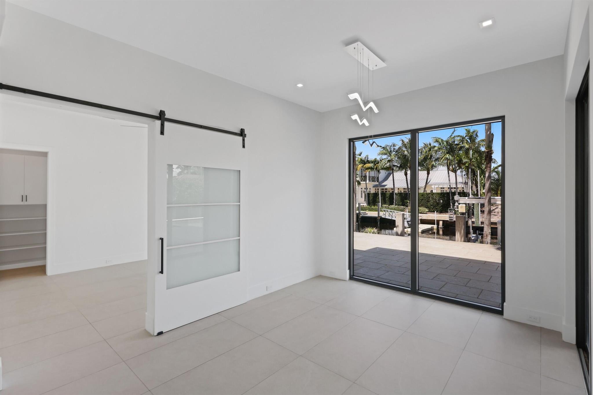 TROPIC ISLE 2ND SEC - Residential