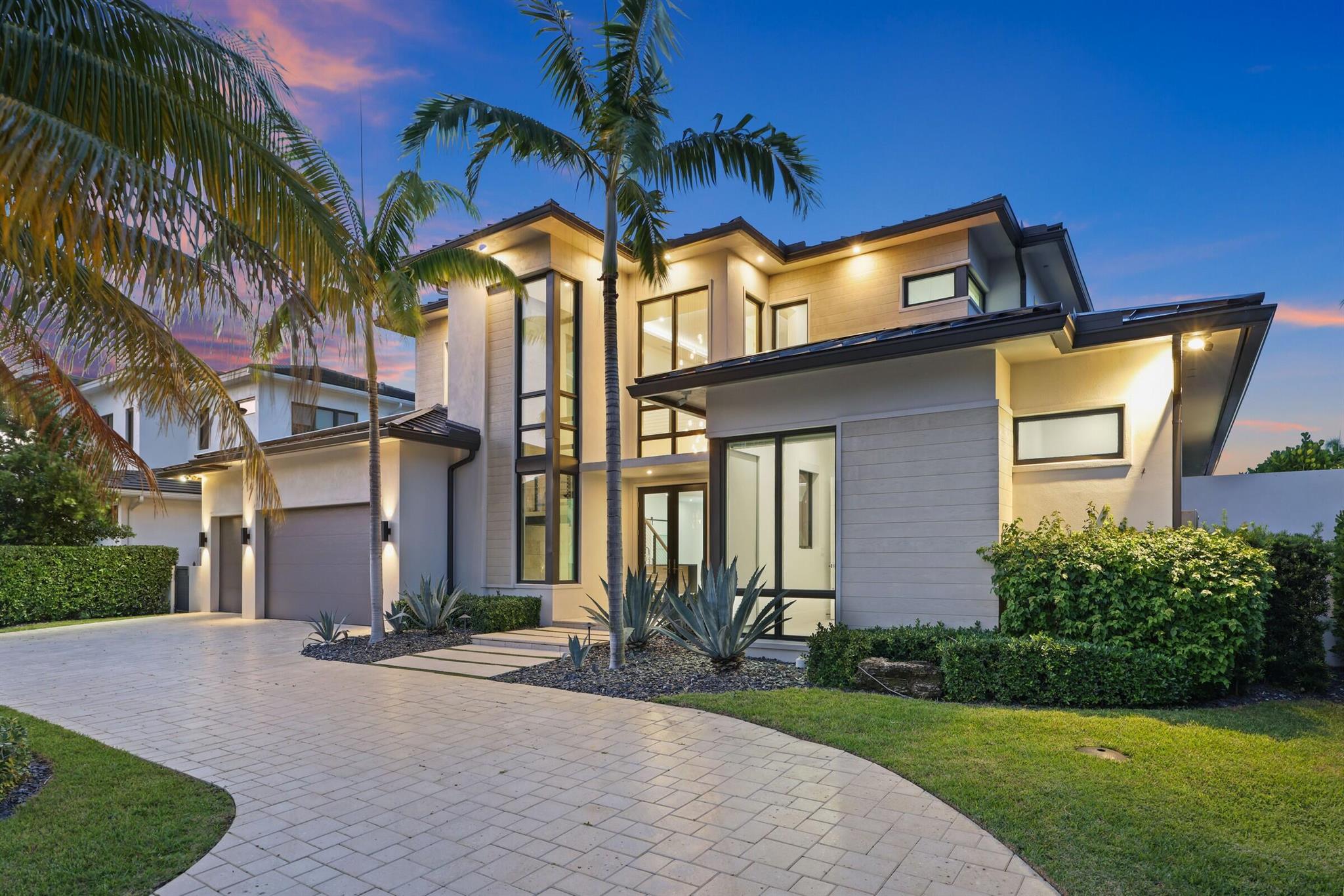 TROPIC ISLE 2ND SEC - Residential