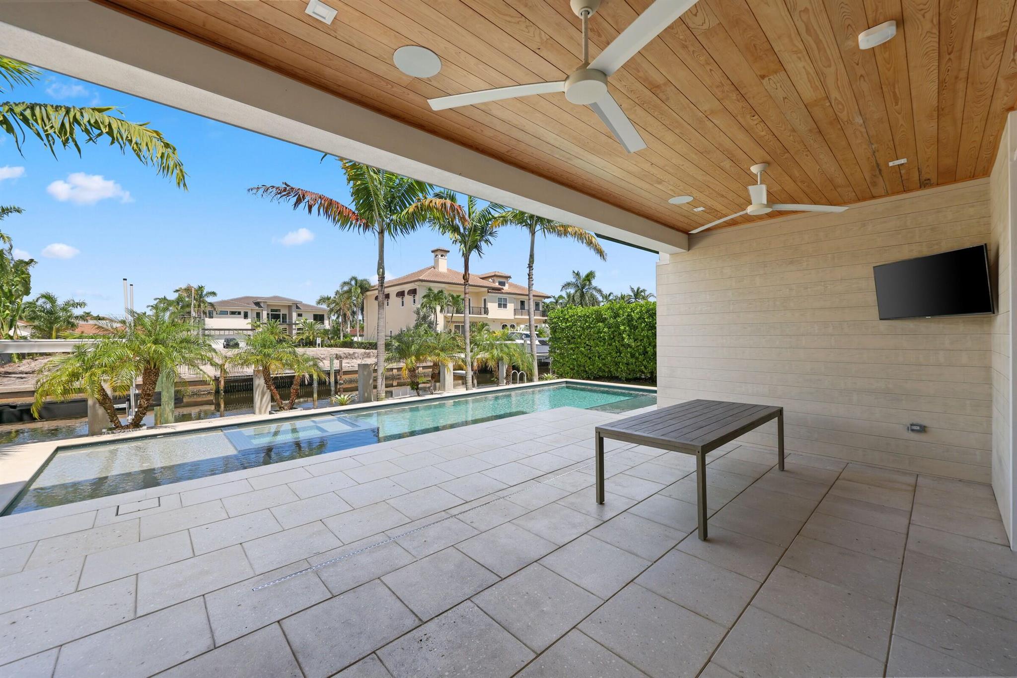 TROPIC ISLE 2ND SEC - Residential