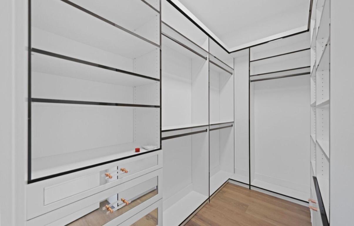 TROPIC ISLE 2ND SEC - Residential