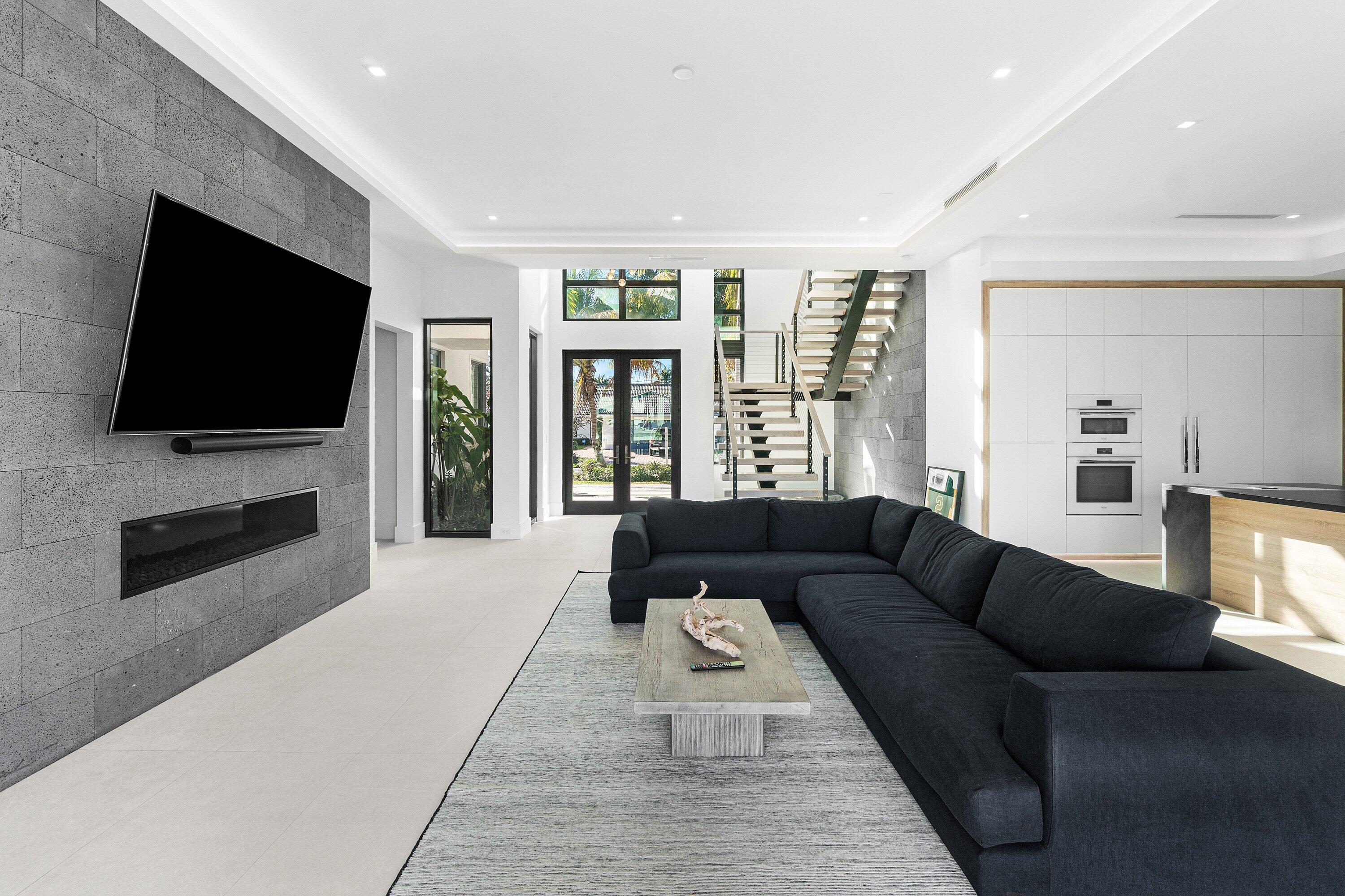 TROPIC ISLE 2ND SEC - Residential