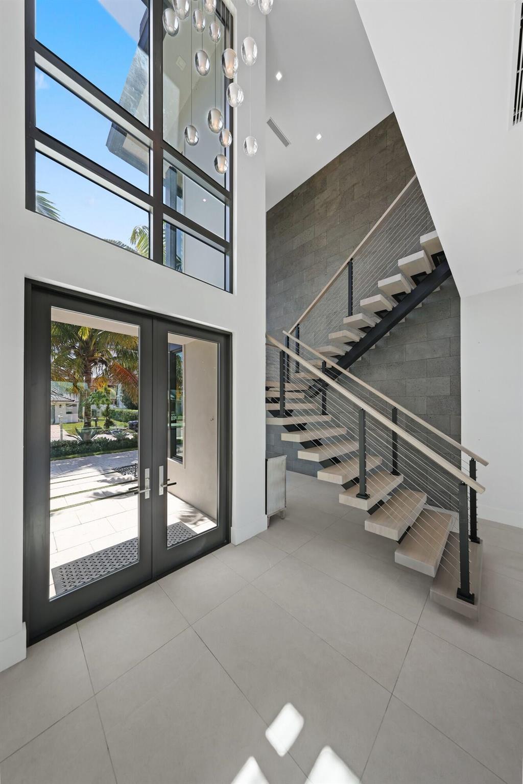 TROPIC ISLE 2ND SEC - Residential