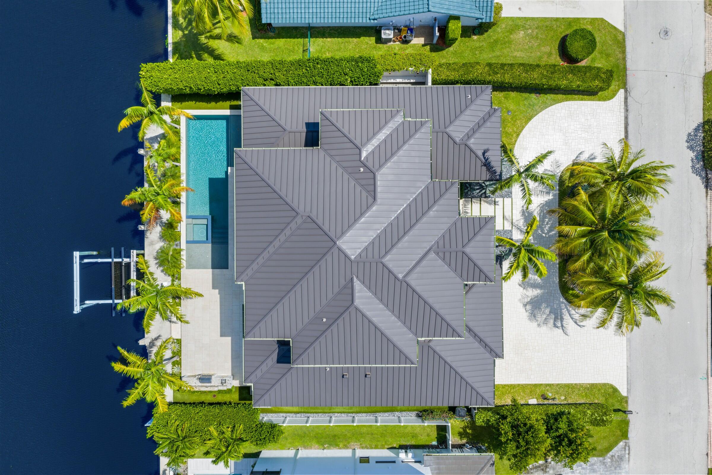 TROPIC ISLE 2ND SEC - Residential