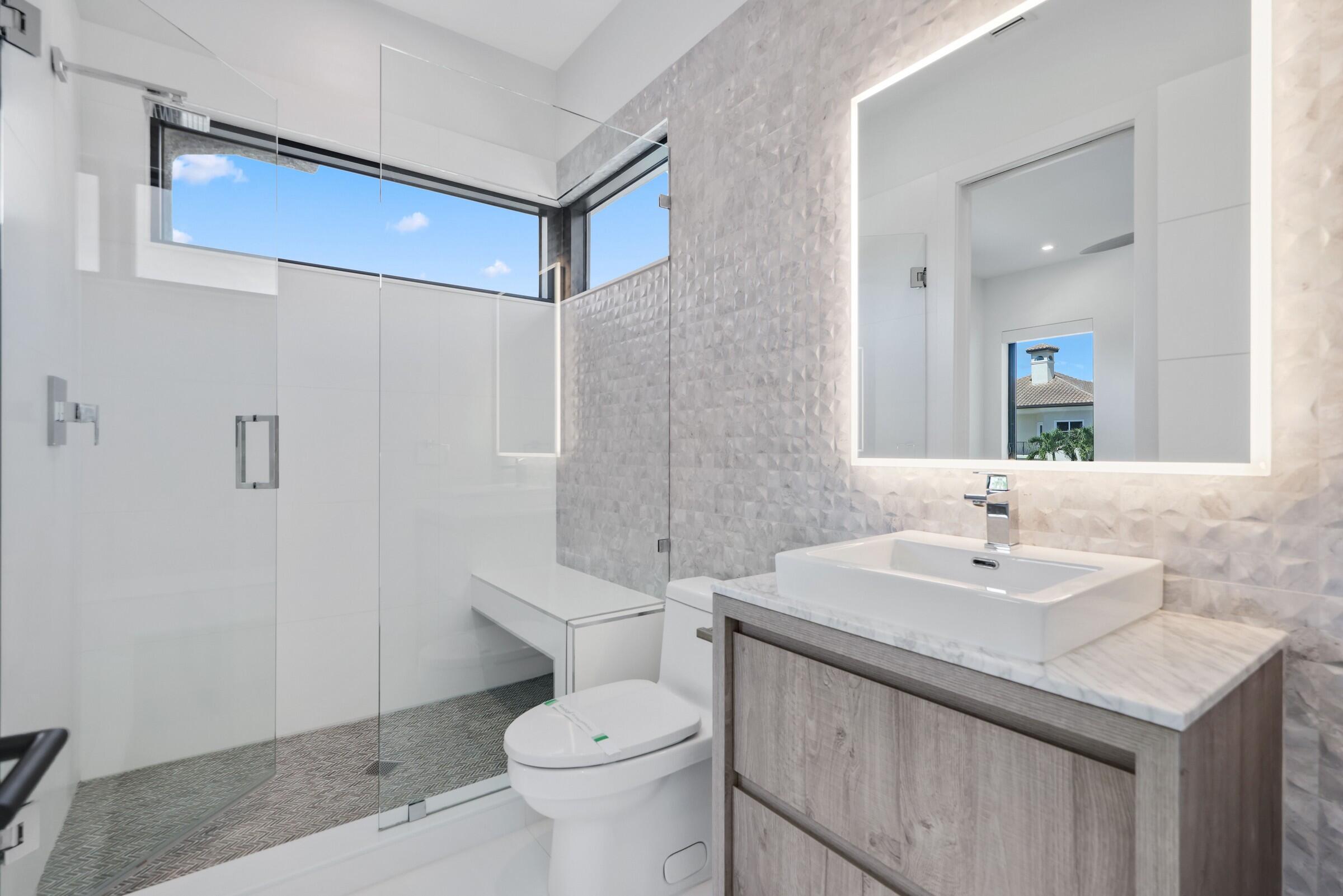 TROPIC ISLE 2ND SEC - Residential