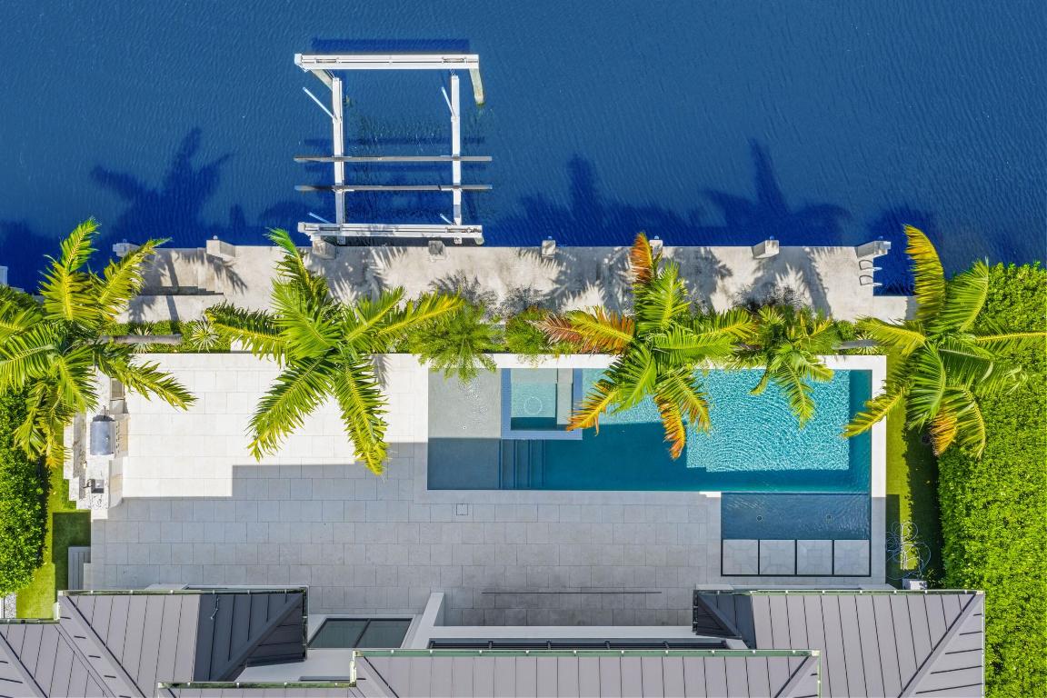 TROPIC ISLE 2ND SEC - Residential