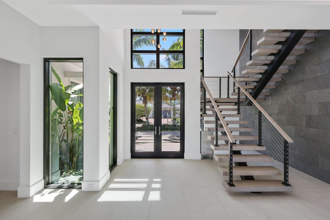 TROPIC ISLE 2ND SEC - Residential