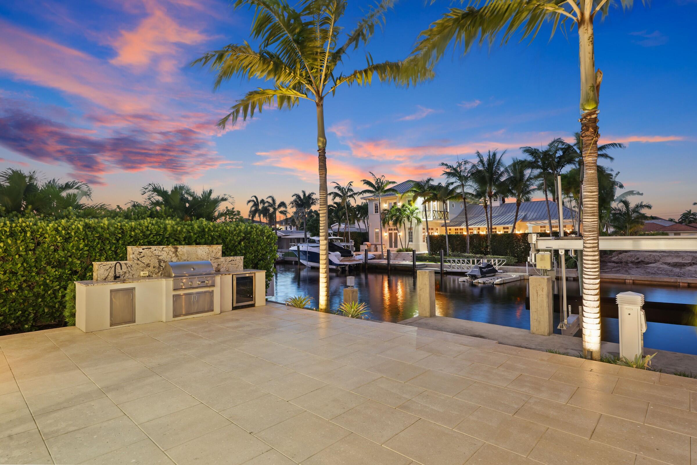 TROPIC ISLE 2ND SEC - Residential