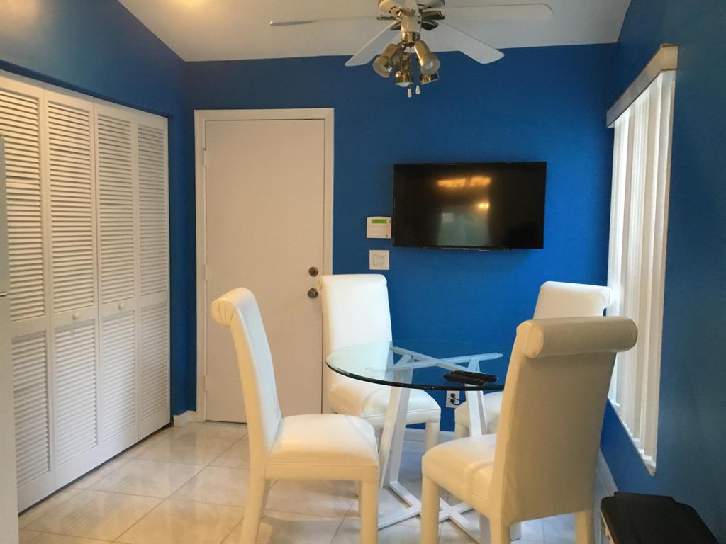 CORAL LAKES - Residential