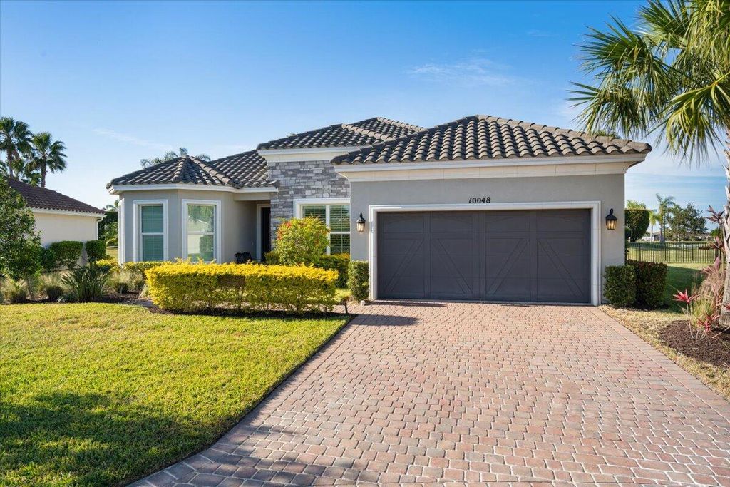 Photo of 10048 SW Red Oak Court, Port Saint Lucie, FL 34987 (MLS # R11047843)