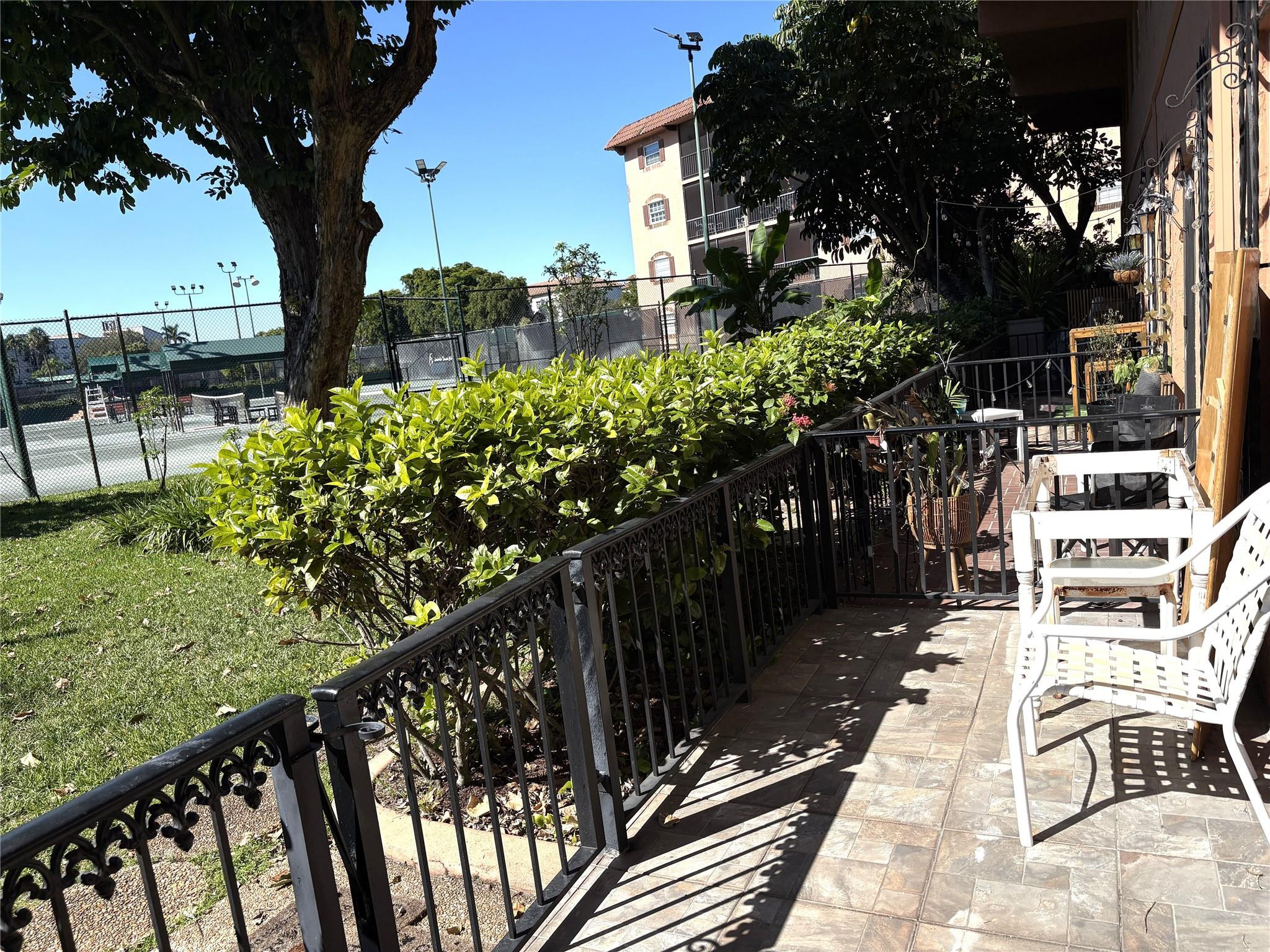 TENNIS CLUB TILDEN CONDO - Residential