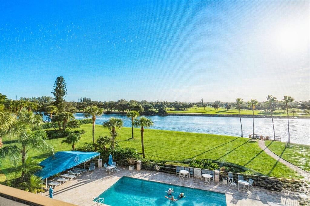 Photo of 356 Golfview Road #405, North Palm Beach, FL 33408 (MLS # R10856005)