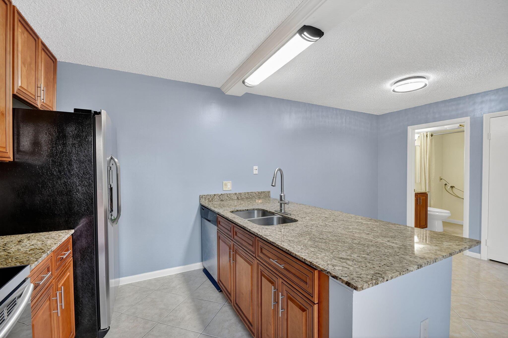 VILLAGE OF SANDALWOOD LAK - Residential