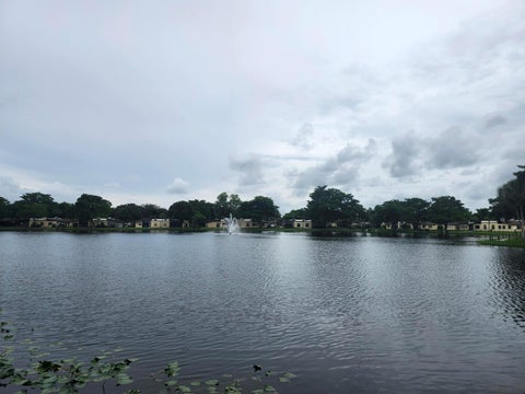 Tiny photo for 351 Cambridge Road #311, Hollywood, FL 33024 (MLS # B26084706)