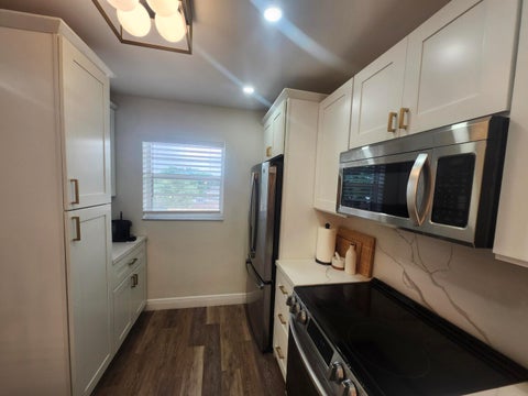 Tiny photo for 351 Cambridge Road #311, Hollywood, FL 33024 (MLS # B26084706)