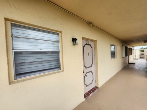 Tiny photo for 351 Cambridge Road #311, Hollywood, FL 33024 (MLS # B26084706)