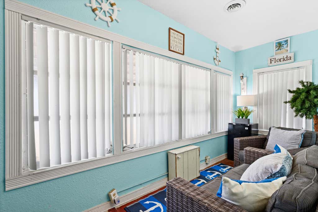 Photo of 711 Cedar Place, Fort Pierce, FL 34950 (MLS # B26063154)
