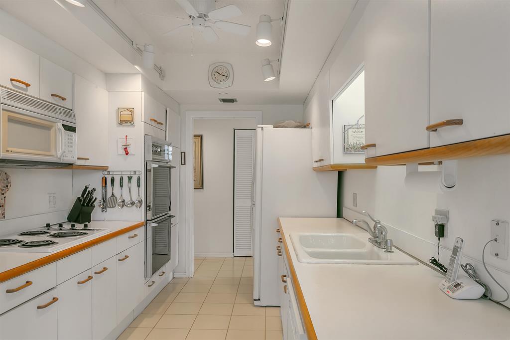 Martinique 11 - Residential