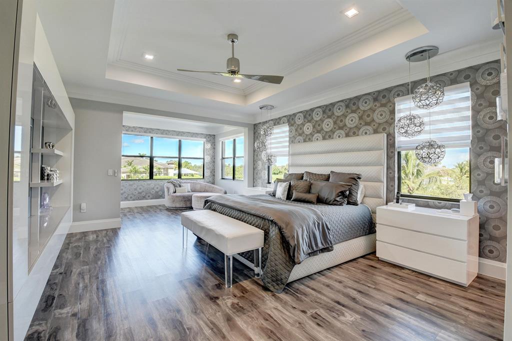 SEVEN BRIDGES - Residential