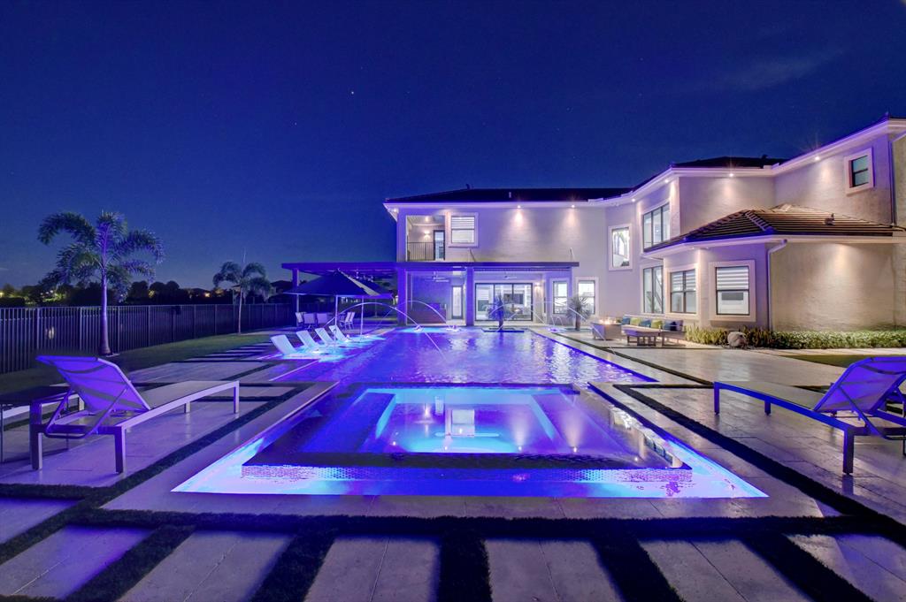 SEVEN BRIDGES - Residential