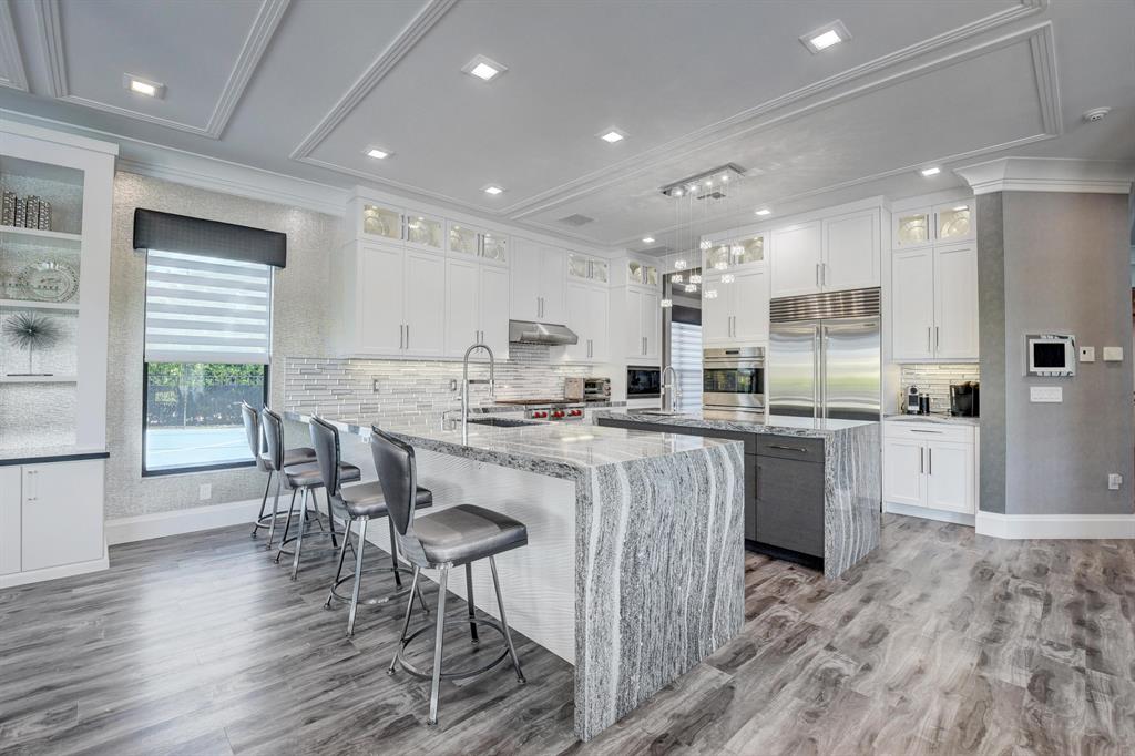 SEVEN BRIDGES - Residential