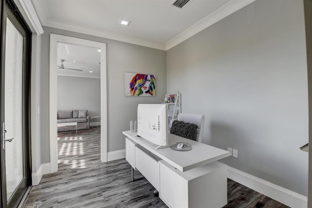 SEVEN BRIDGES - Residential