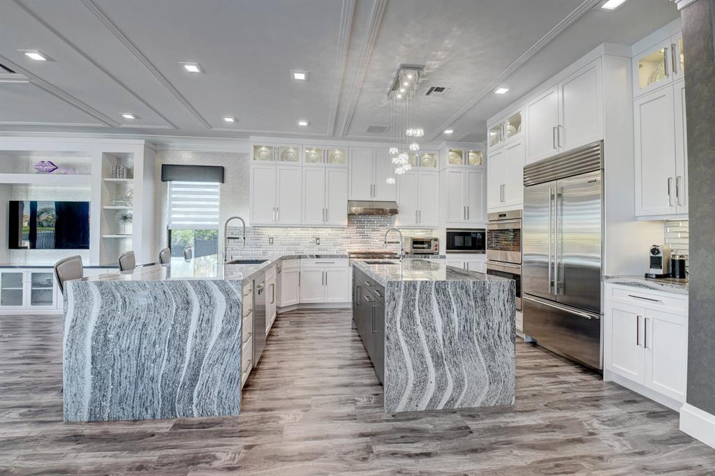 SEVEN BRIDGES - Residential