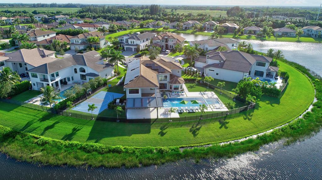 SEVEN BRIDGES - Residential